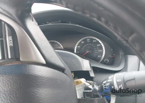 2010 Honda Accord 2.4 Ex-L z USA, uszkodzony, nr VIN 1HGCS1B85AA009774